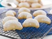 Festival Kourambedes (Greek Wedding Cookies)