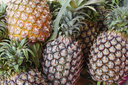 read more: Everyone Lubs Pineapple Boats!