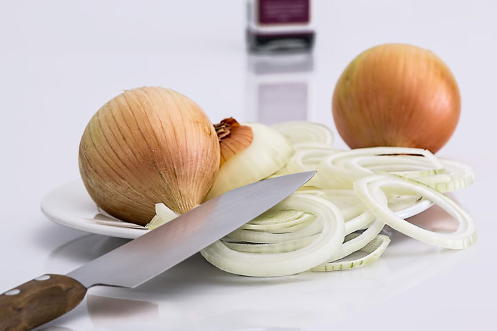 Kids' Basics: How to Chop an Onion