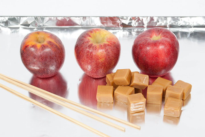 Halloween, Chompers and the Caramel Apple