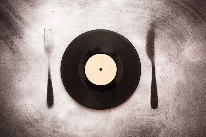 Moodstylin': What to Play for Dinner