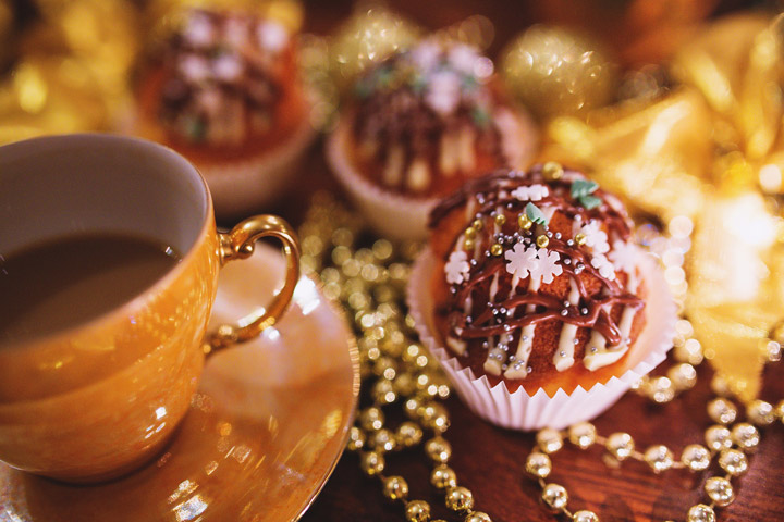 'Tis The Season For Eating