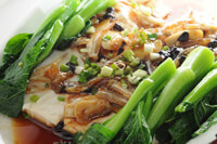 Cooking expert article: To Take the Scary Out of Fish, Steam