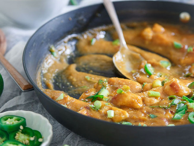 Jalapeno Mango Chicken Skillet