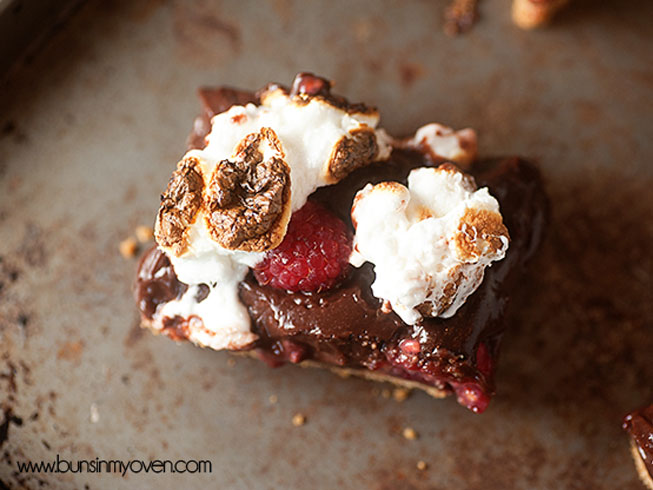 Raspberry S'mores Pudding Bars