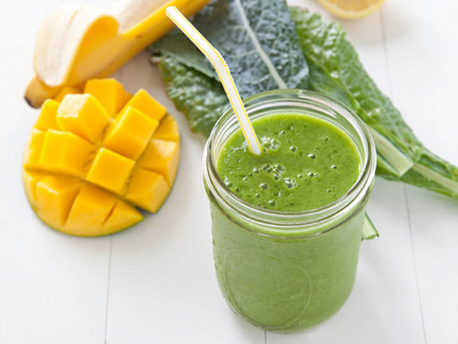 Lemony Kale Mango Smoothie