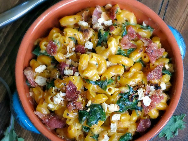 Stovetop Kale Macaroni and Cheese