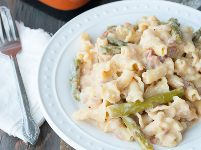 Asparagus and Bacon Macaroni and Cheese