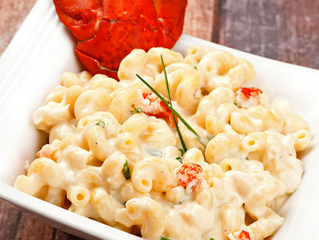 Stovetop Lobster Macaroni and Cheese