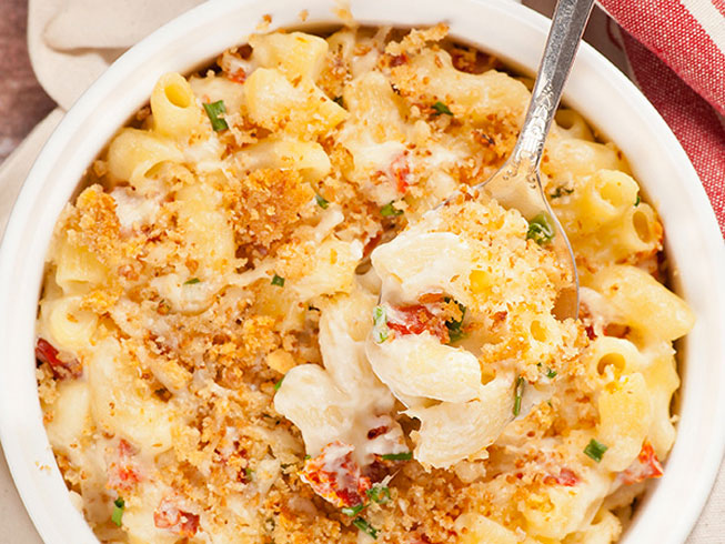 Goat Cheese and Sun-Dried Tomato Mac and Cheese