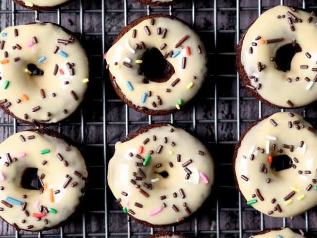 Mini Peanut Butter and Chocolate Baked Donuts
