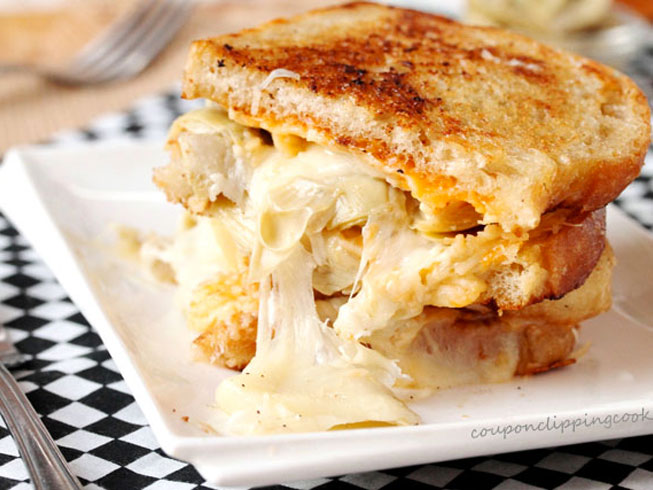 Artichoke and Smoked Gouda Grilled Cheese
