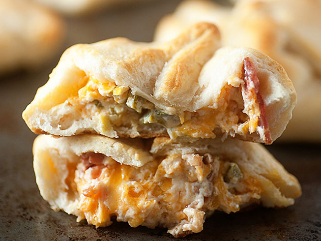 Cheesy Jalapeno Bacon Bombs