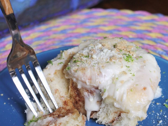 Key Lime Pie Cinnamon Rolls