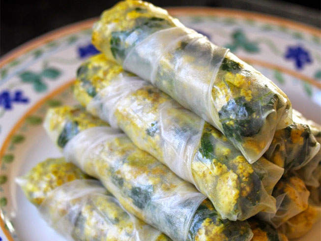 Curried Kale and Tofu Spring Rolls