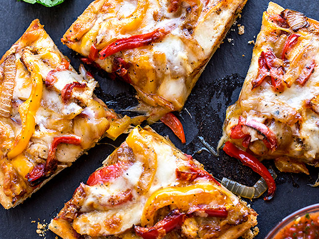 Chicken Fajitas Pizza with Fire-Roasted Tomato Sauce