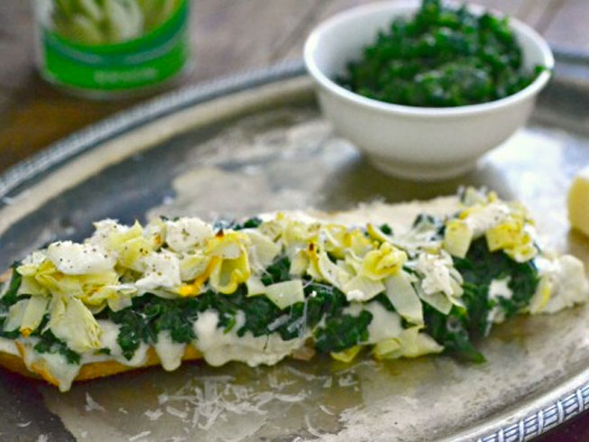 Spinach and Artichoke Dip French Bread Pizza