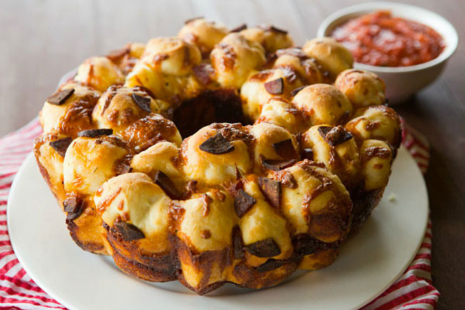 Pepperoni Pizza Monkey Bread with Dipping Sauce