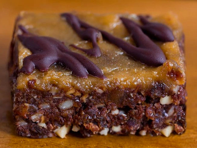 No-Bake Chocolate Peanut Butter Brownie Bars
