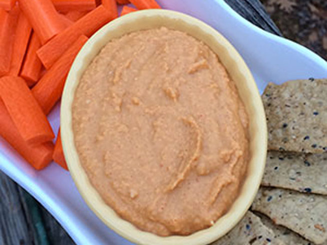 Buffalo Wing Hummus (Meatless)