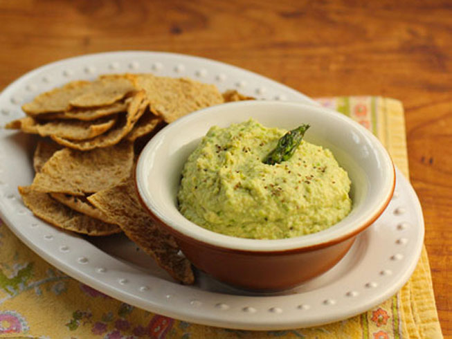 Roasted asparagus hummus recipe