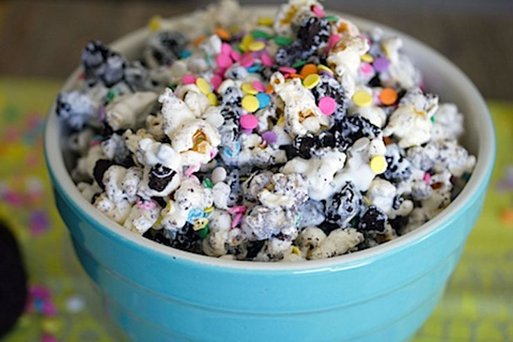 Oreo Marshmallow Funfetti Popcorn