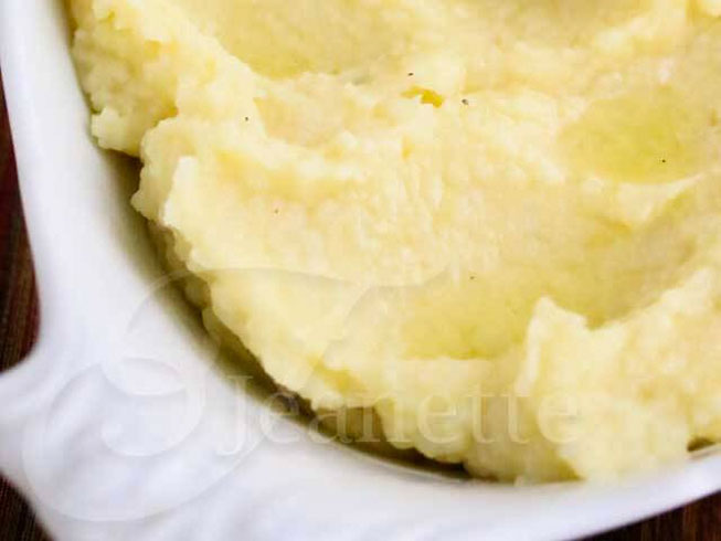 Cauliflower Mashed Potatoes with Truffle Oil Recipe