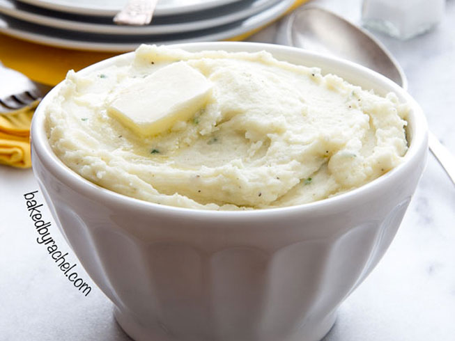 Make Ahead Garlic Cream Cheese Mashed Potatoes