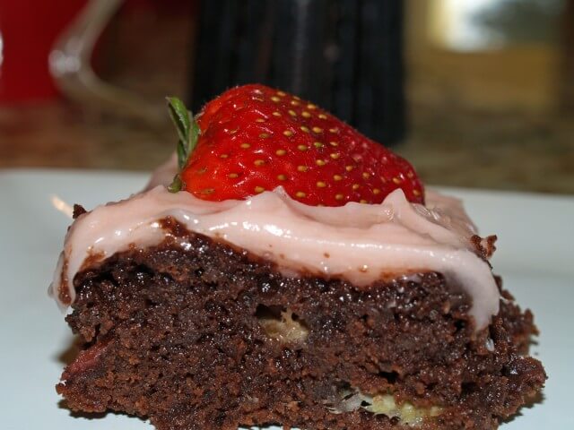 Strawbana Brownies
