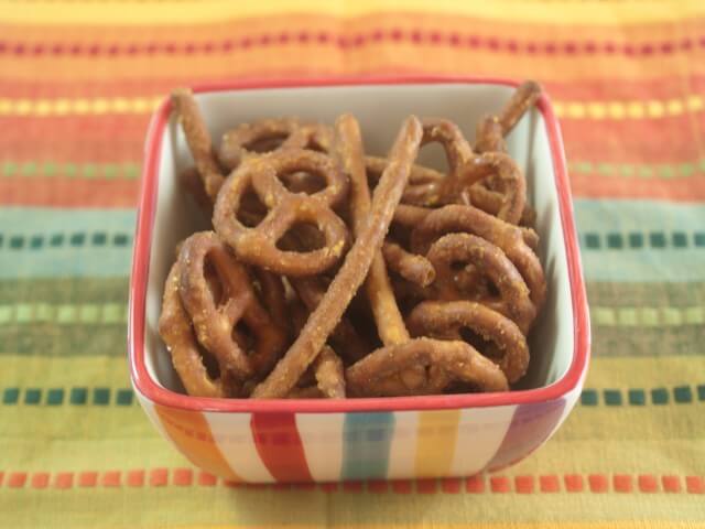 Homemade Honey Mustard Pretzels