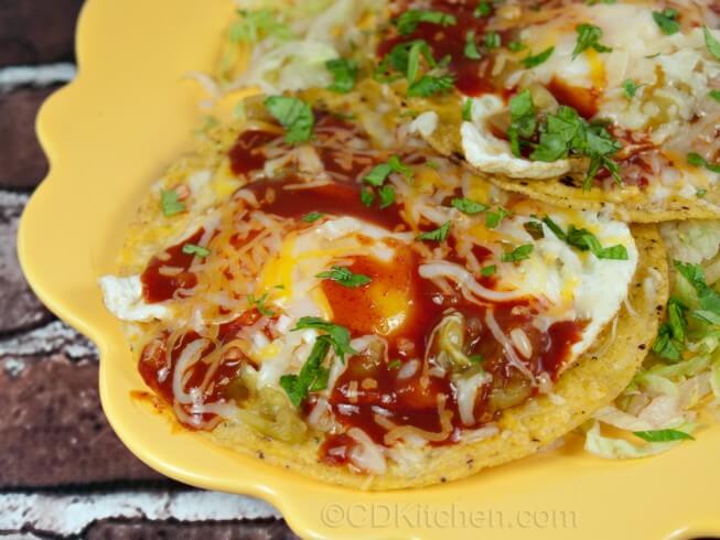 recipe for huevos rancheros (ranch eggs)